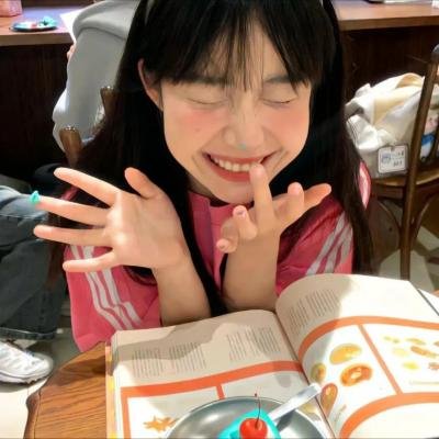 尤莉亚老师的红线